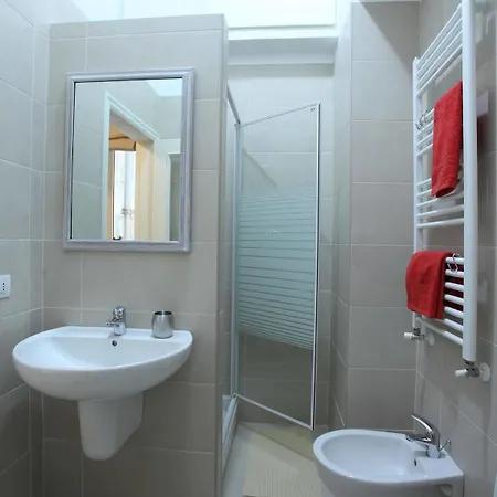 Pietrasanta Lt Bed and breakfast Nápoles